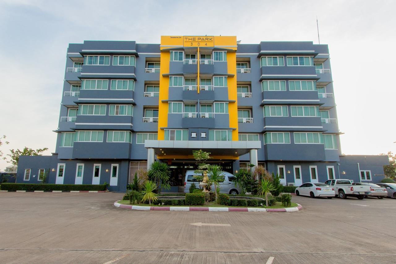 The Park 304 Executive Serviced Apartment Si Maha Phot Pokoj fotografie